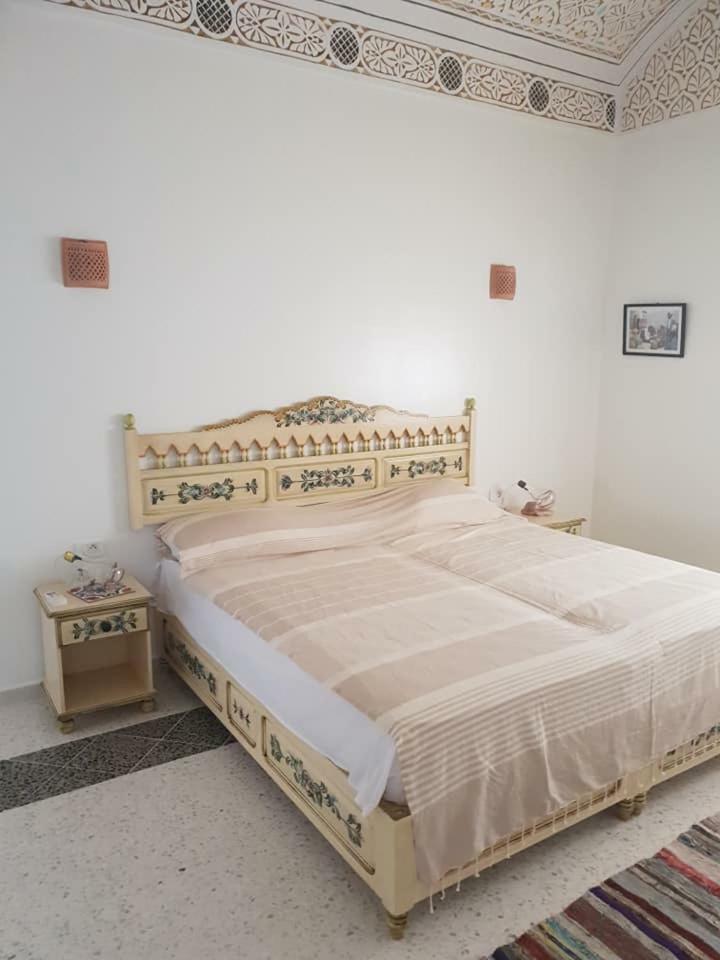 Sidi ash Shammakh Dar Mamina B&B 외부 사진