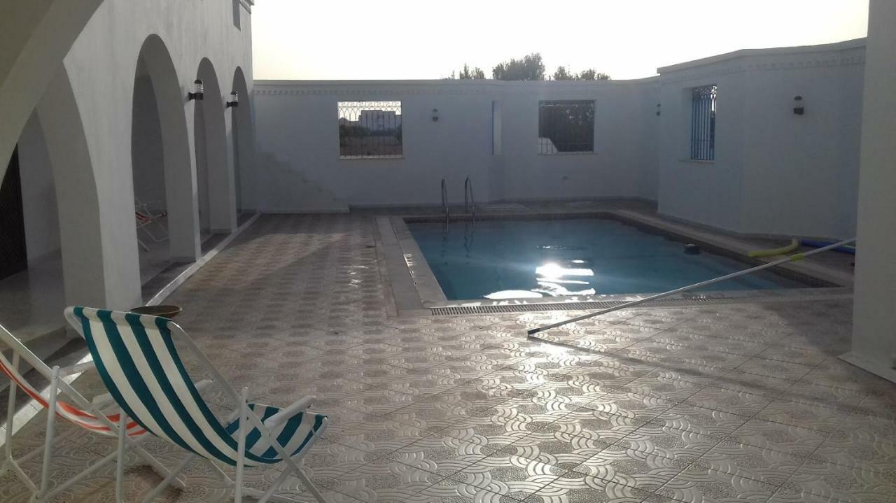 Sidi ash Shammakh Dar Mamina B&B 외부 사진